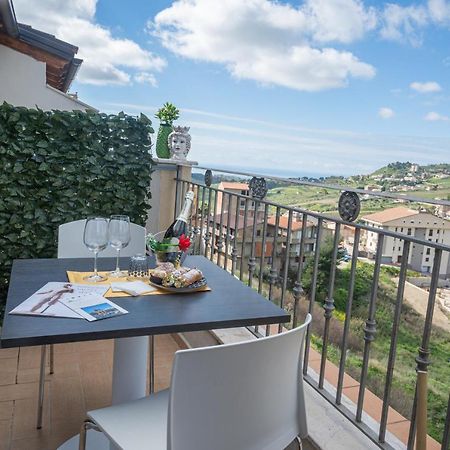 Il Moro - Agrigento Rooms Favara Kültér fotó